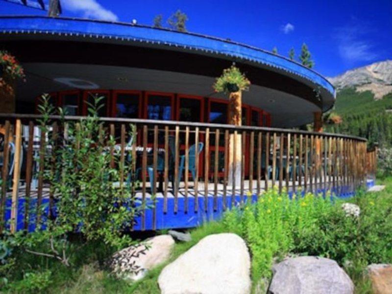 Sunwapta Falls Rocky Mountain Lodge Jasper Extérieur photo